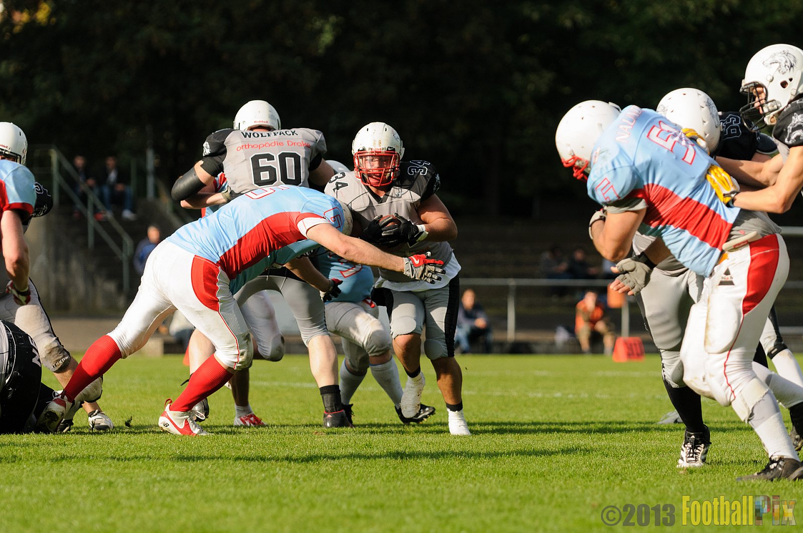 Mönchengladbach Wolfpack vs. Bonn Gamecocks II - 28.09.2013 Mönchengladbach Wolfpack vs. Bonn Gamecocks II (50:0) 