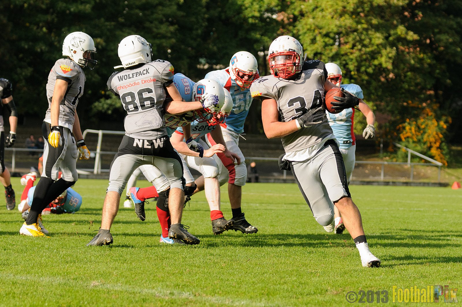 Mönchengladbach Wolfpack vs. Bonn Gamecocks II - 28.09.2013 Mönchengladbach Wolfpack vs. Bonn Gamecocks II (50:0) 