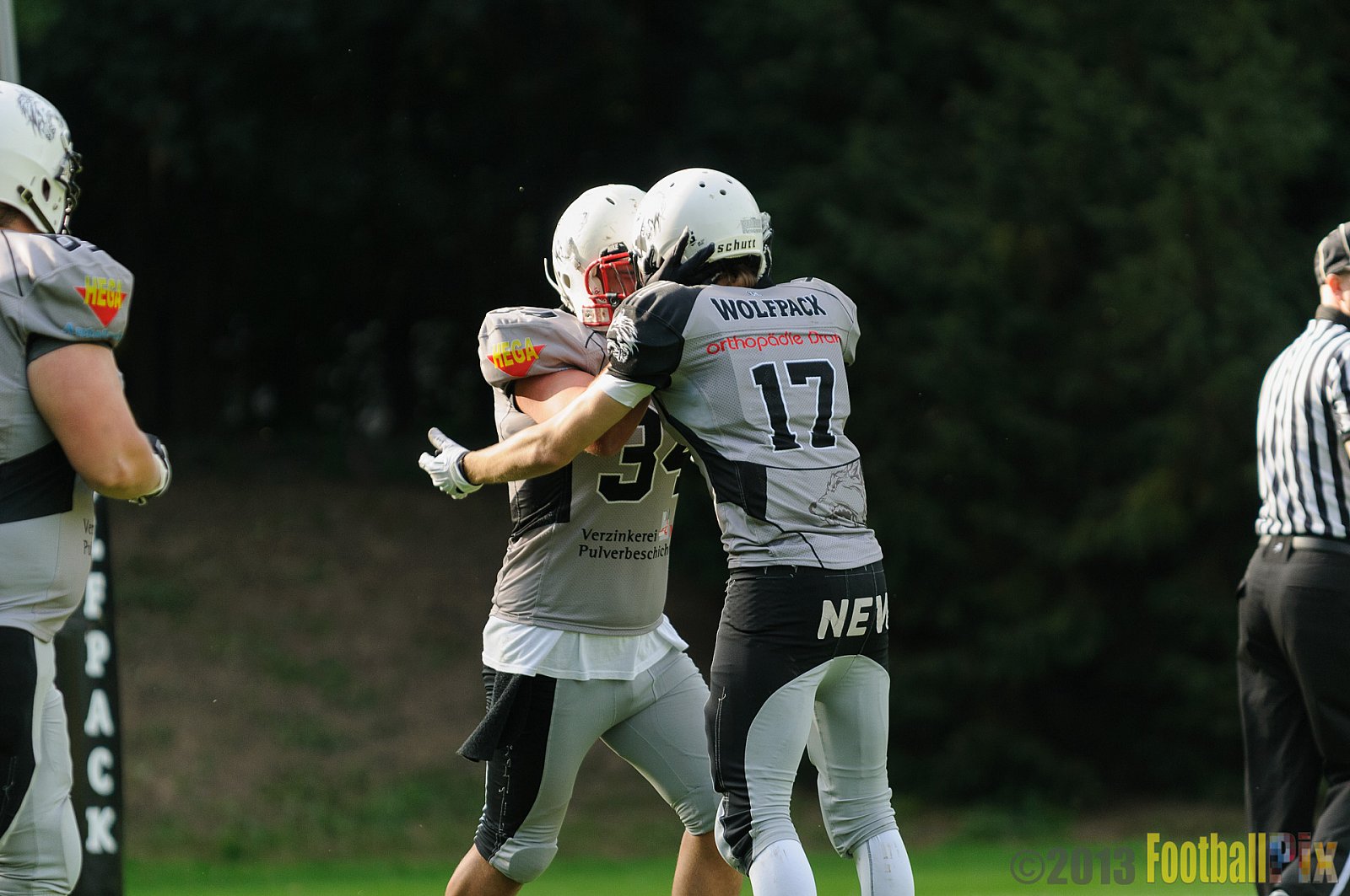 Mönchengladbach Wolfpack vs. Bonn Gamecocks II - 28.09.2013 Mönchengladbach Wolfpack vs. Bonn Gamecocks II (50:0) 