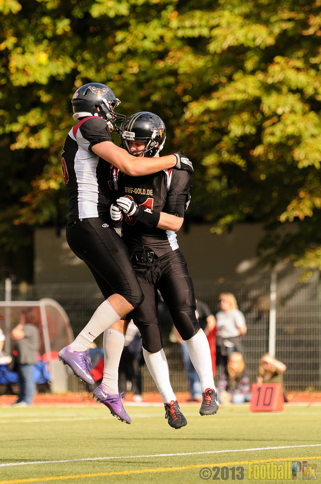 Cologne Falcons II vs. Mönchengladbach Wolfpack - 06.10.2013 Cologne Falcons II vs. Mönchengladbach Wolfpack (30:20) 
