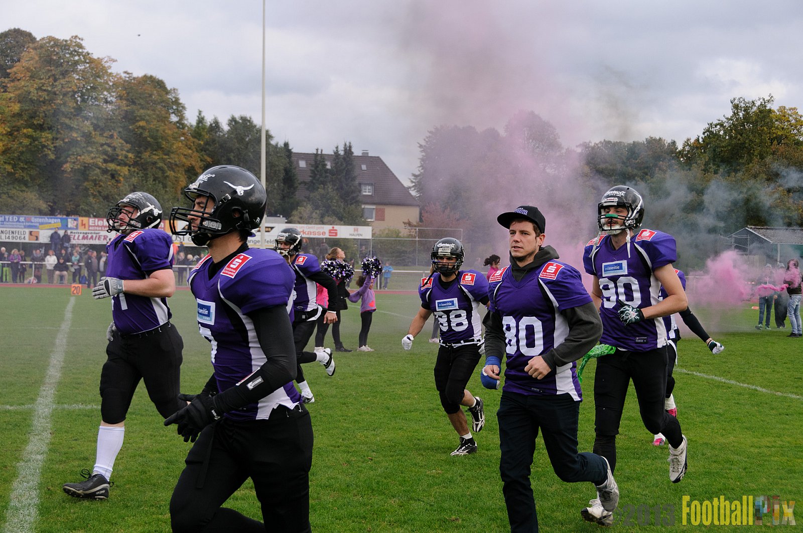 Langenfeld Longhorns vs. Solingen Paladins - 13.10.2013 Langenfeld Longhorns vs. Solingen Paladins (46:6) 