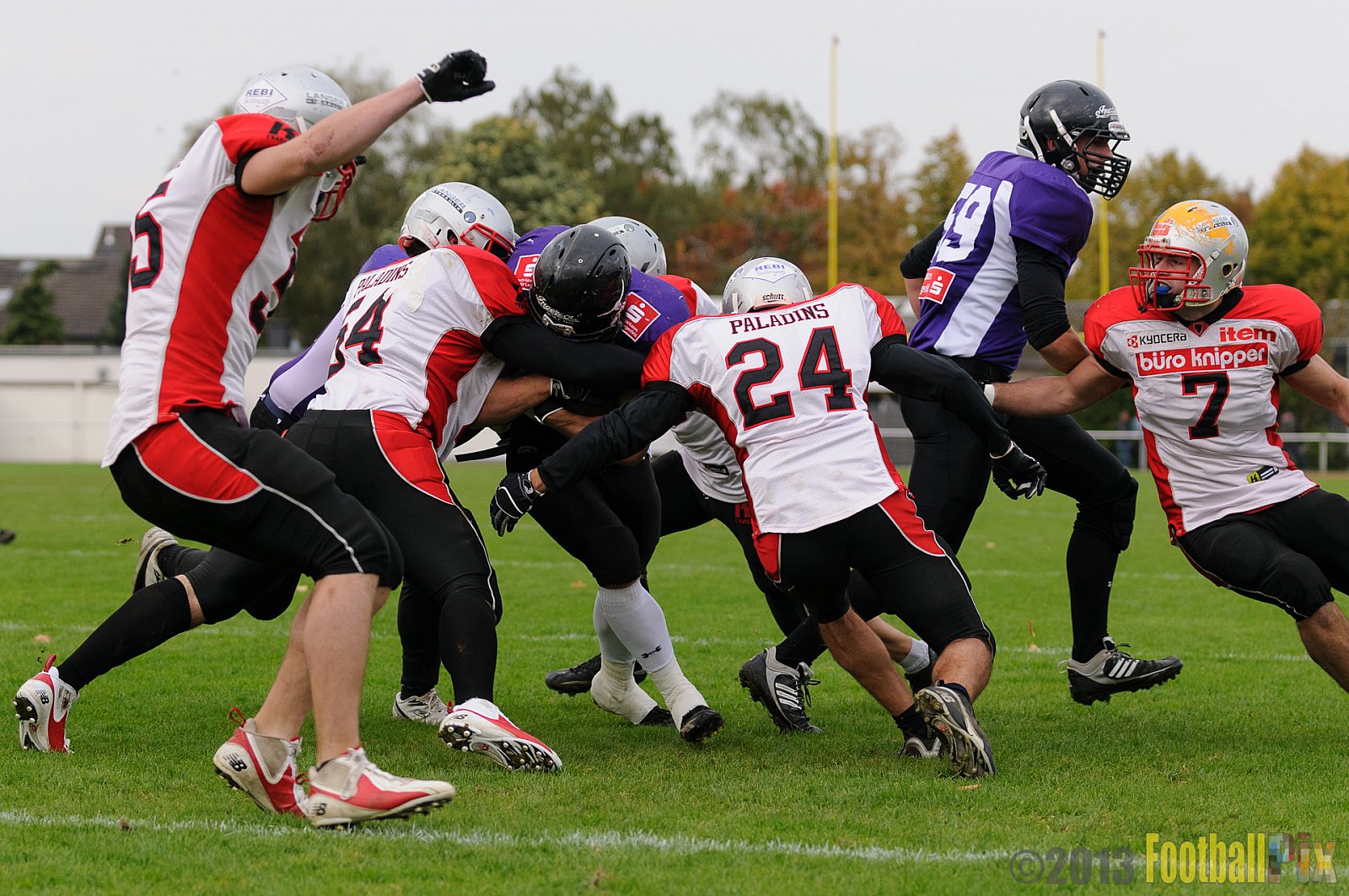 Langenfeld Longhorns vs. Solingen Paladins - 13.10.2013 Langenfeld Longhorns vs. Solingen Paladins (46:6) 