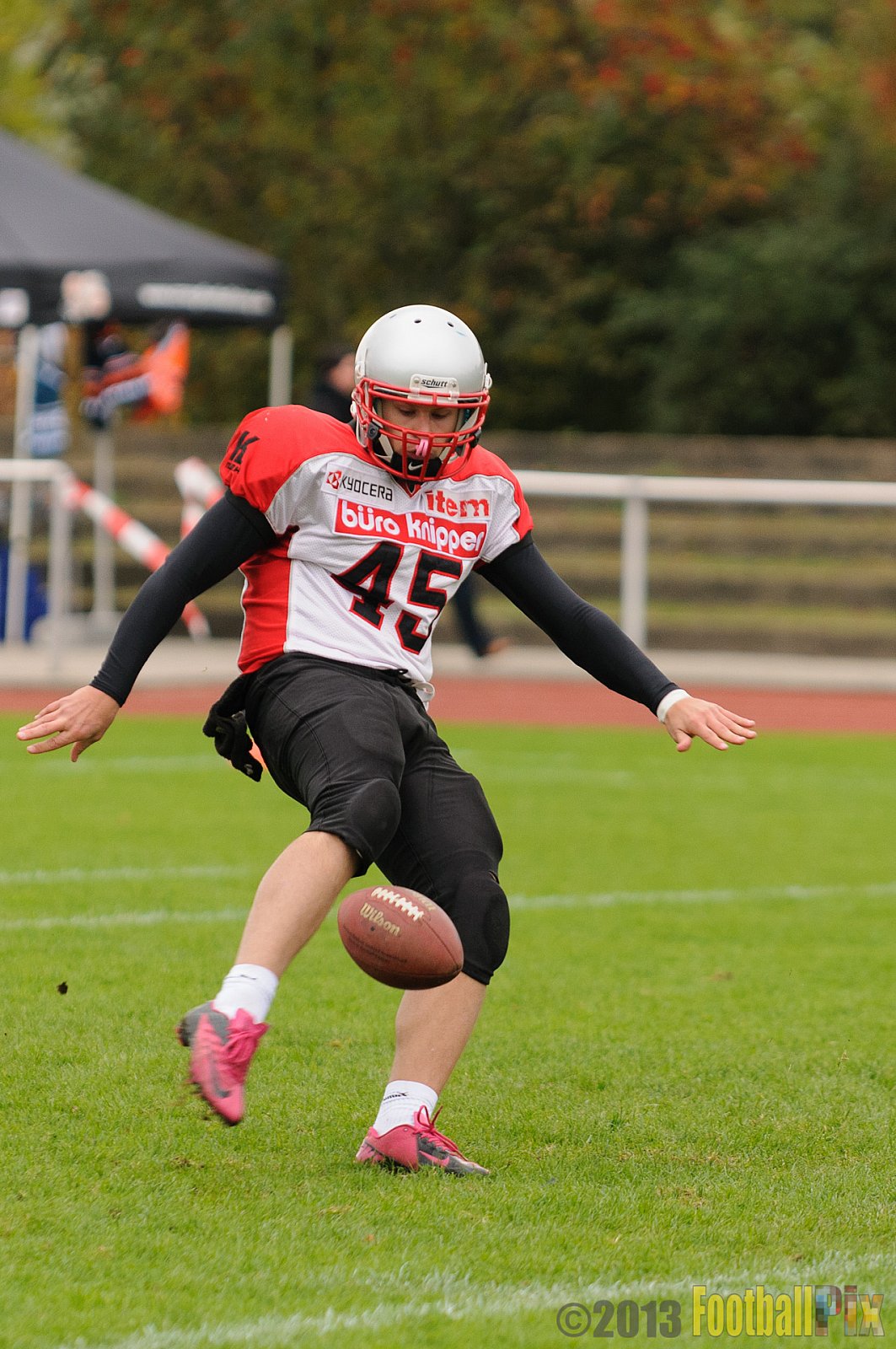 Langenfeld Longhorns vs. Solingen Paladins - 13.10.2013 Langenfeld Longhorns vs. Solingen Paladins (46:6) 