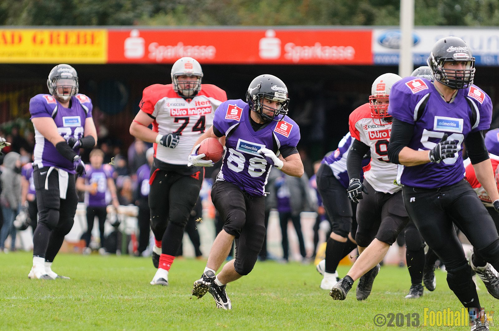 Langenfeld Longhorns vs. Solingen Paladins - 13.10.2013 Langenfeld Longhorns vs. Solingen Paladins (46:6) 