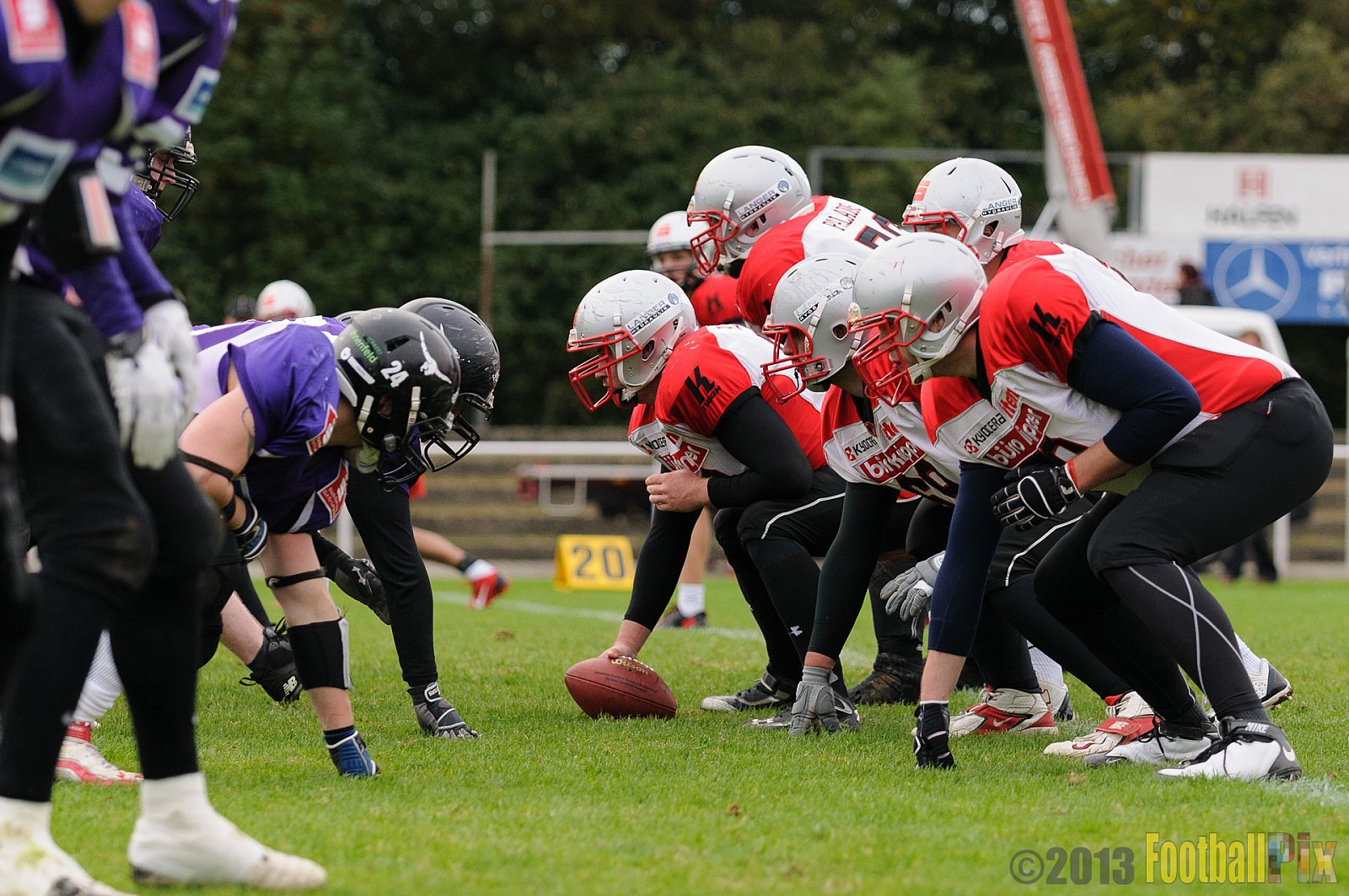 Langenfeld Longhorns vs. Solingen Paladins - 13.10.2013 Langenfeld Longhorns vs. Solingen Paladins (46:6) 