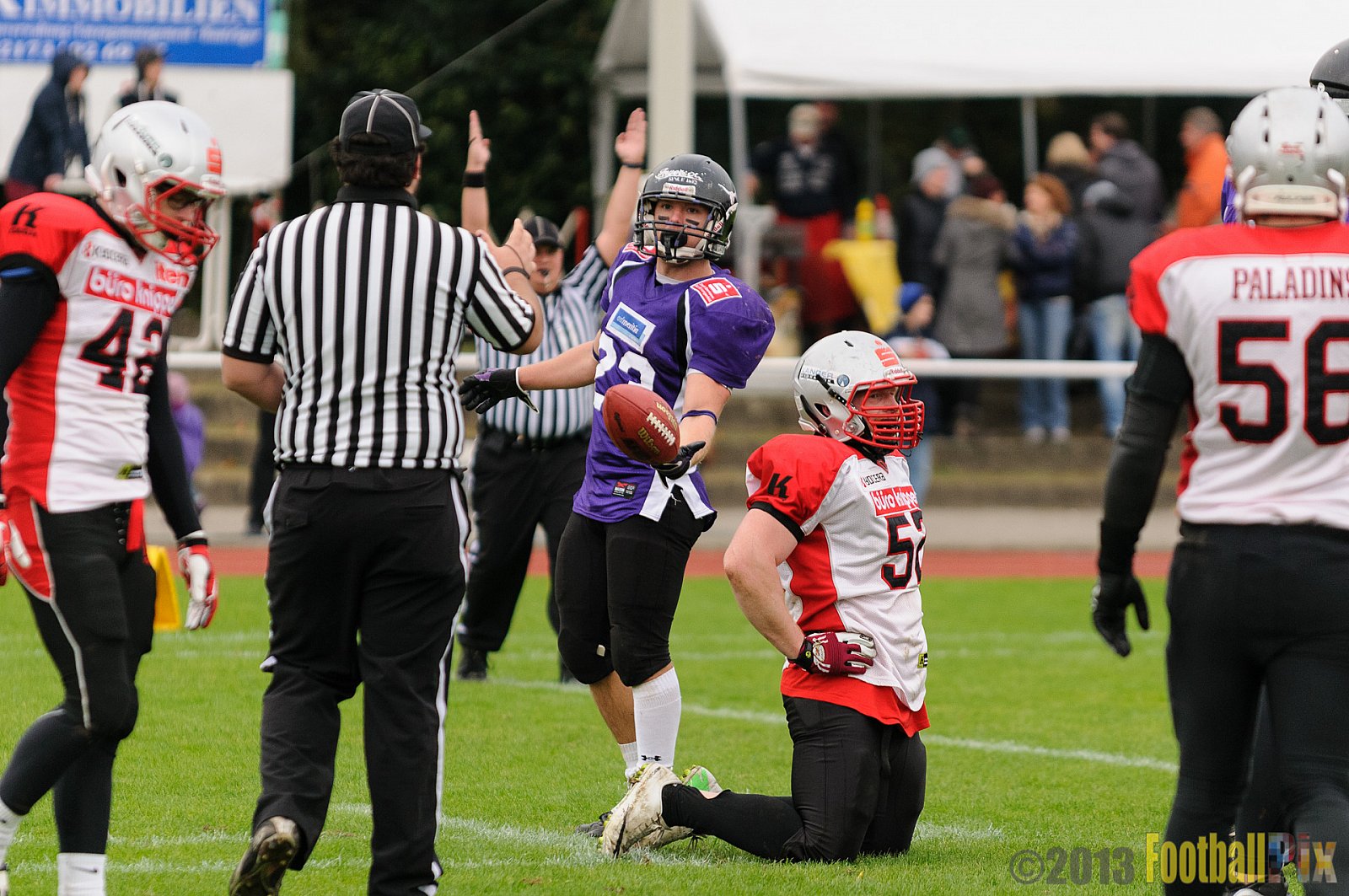 Langenfeld Longhorns vs. Solingen Paladins - 13.10.2013 Langenfeld Longhorns vs. Solingen Paladins (46:6) 