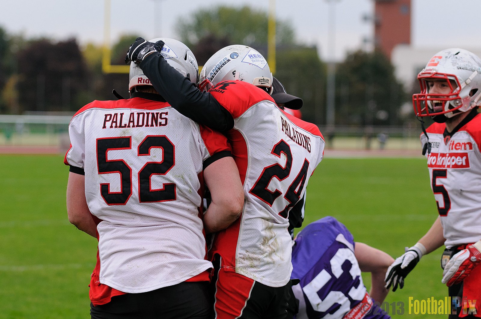 Langenfeld Longhorns vs. Solingen Paladins - 13.10.2013 Langenfeld Longhorns vs. Solingen Paladins (46:6) 