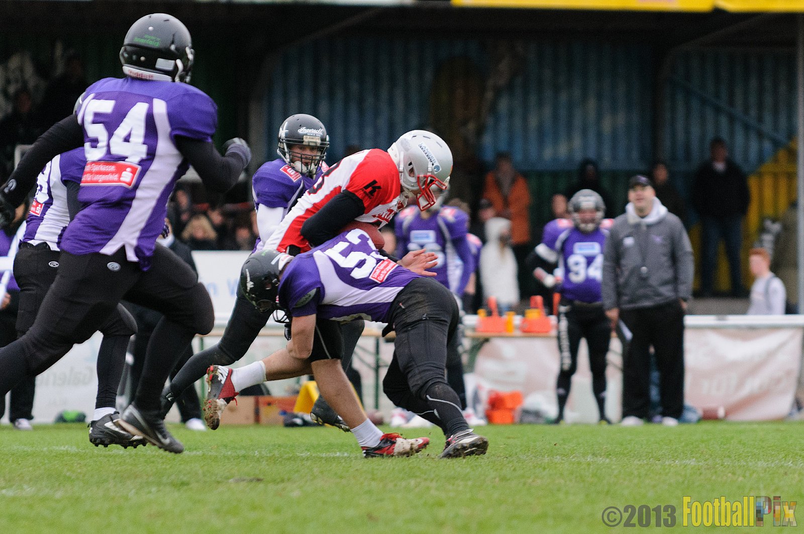 Langenfeld Longhorns vs. Solingen Paladins - 13.10.2013 Langenfeld Longhorns vs. Solingen Paladins (46:6) 