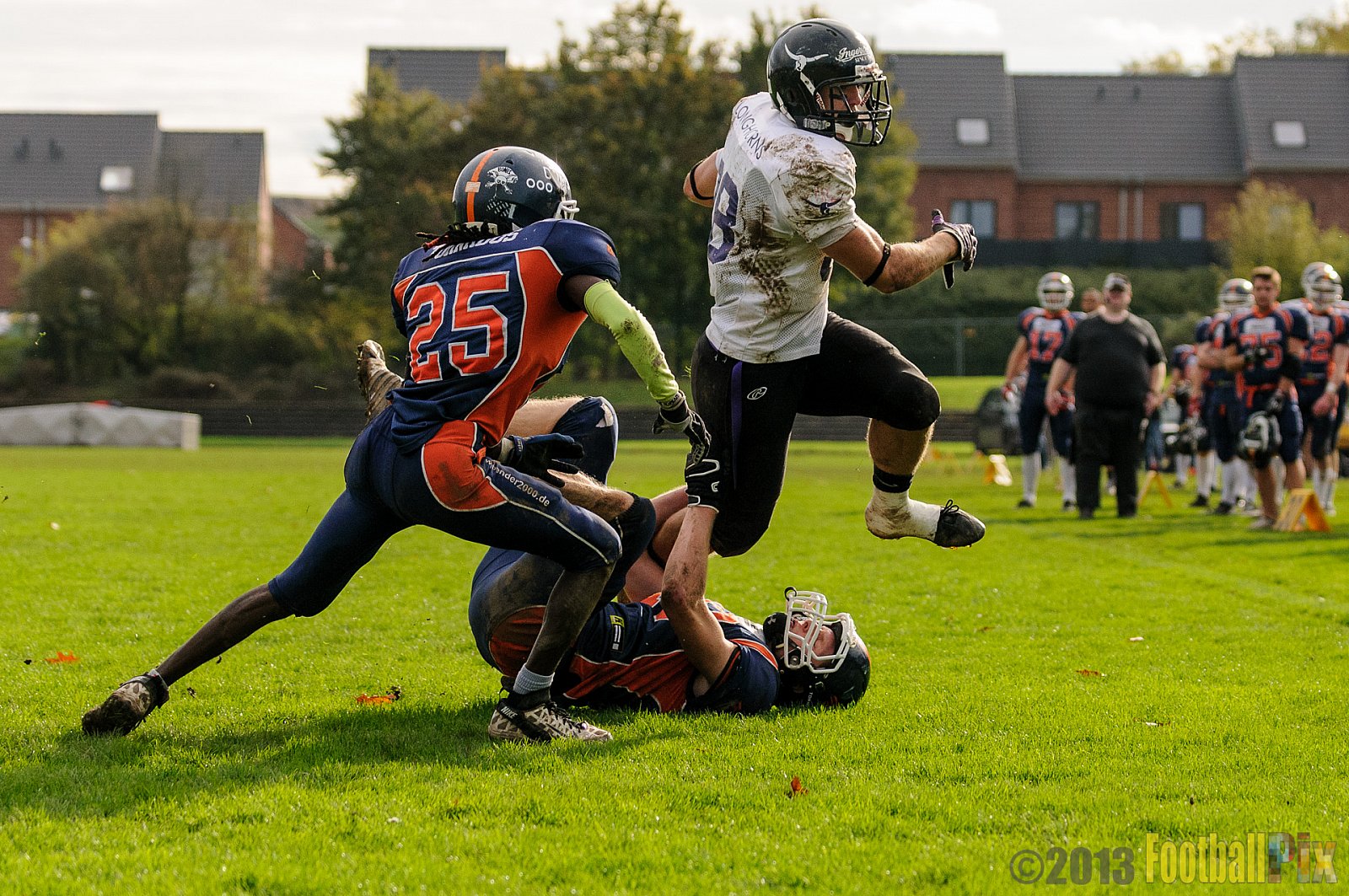 Leverkusen Tornados vs. Langenfeld Longhorns - 26.10.2013 Leverkusen Tornados vs. Langenfeld Longhorns (6:40) 