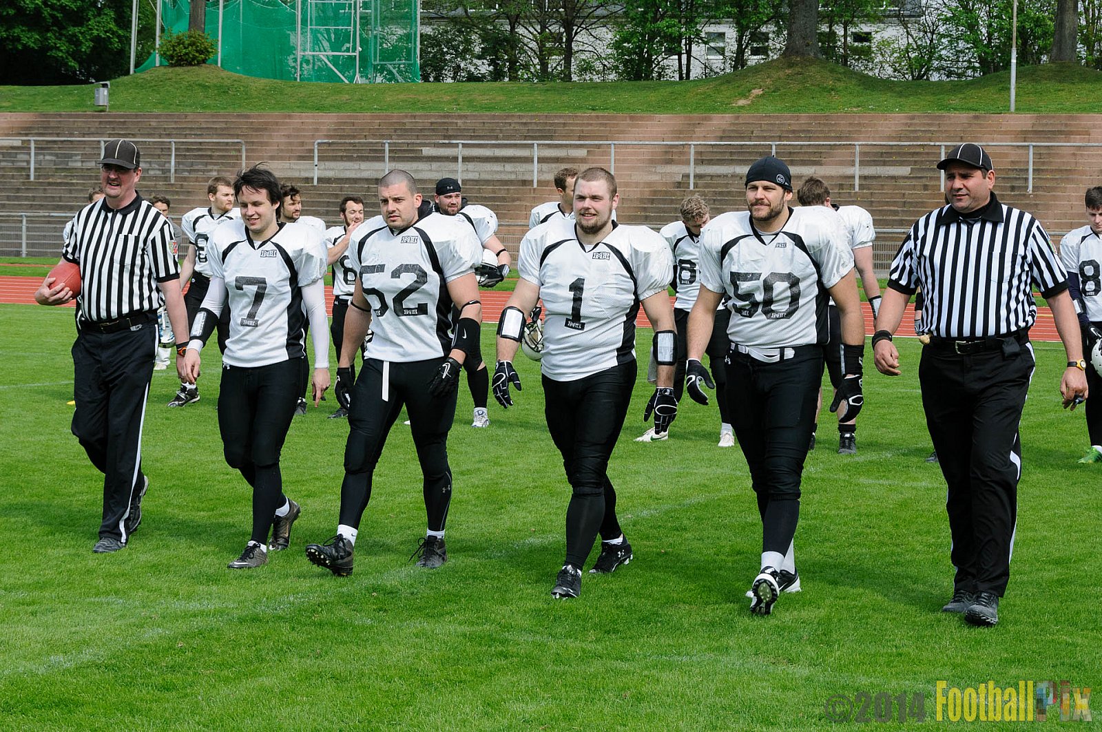 Mönchengladbach Wolfpack vs. Aachen Vampires - 13.04.2014 Mönchengladbach Wolfpack vs. Aachen Vampires (8:8)