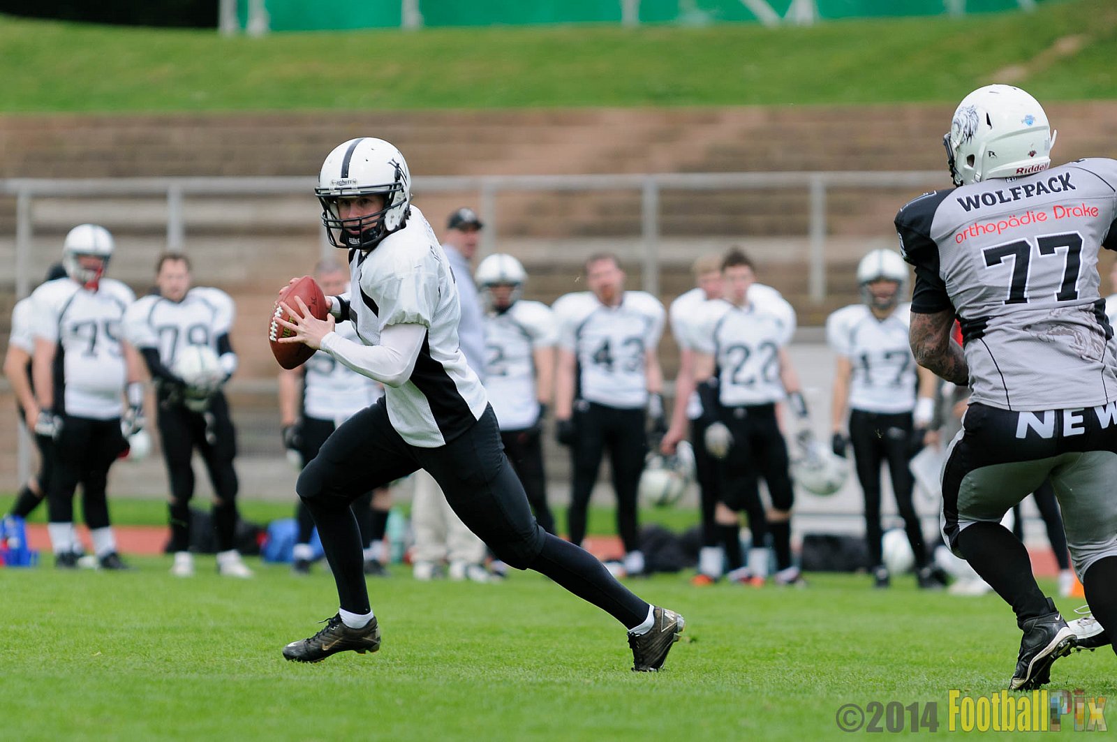 Mönchengladbach Wolfpack vs. Aachen Vampires - 13.04.2014 Mönchengladbach Wolfpack vs. Aachen Vampires (8:8)