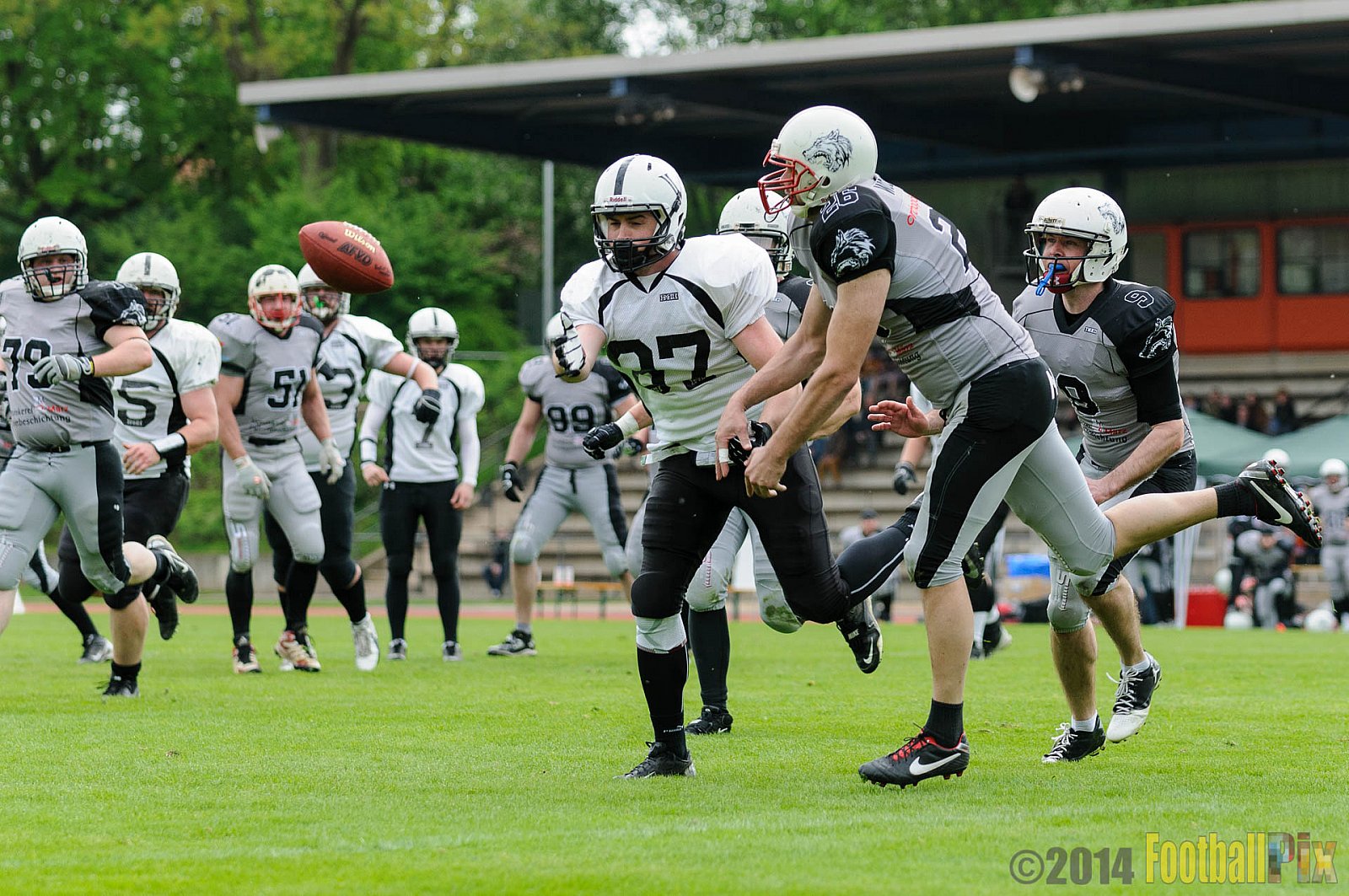 Mönchengladbach Wolfpack vs. Aachen Vampires - 13.04.2014 Mönchengladbach Wolfpack vs. Aachen Vampires (8:8)