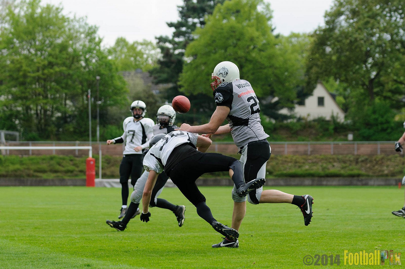 Mönchengladbach Wolfpack vs. Aachen Vampires - 13.04.2014 Mönchengladbach Wolfpack vs. Aachen Vampires (8:8)