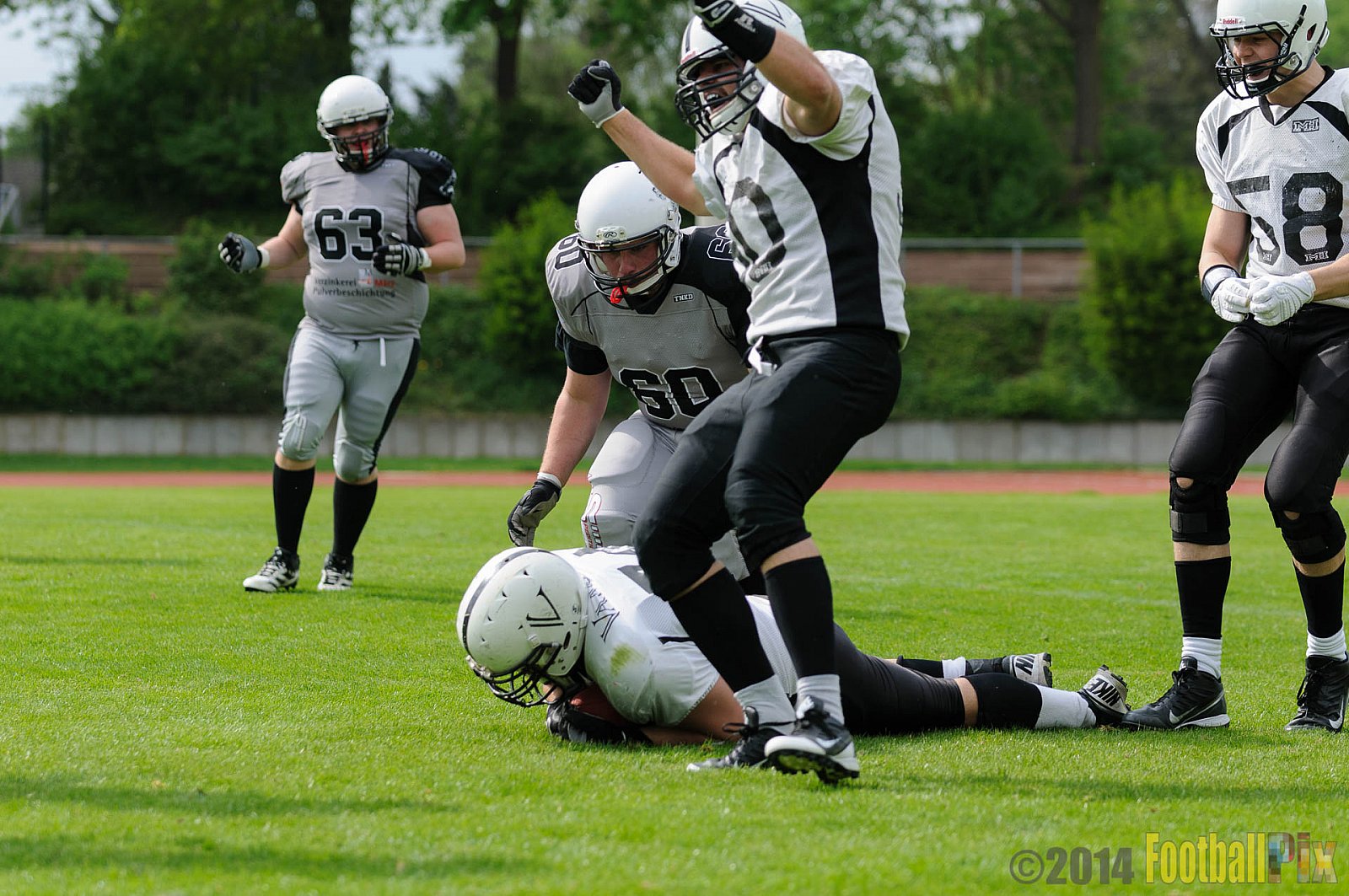 Mönchengladbach Wolfpack vs. Aachen Vampires - 13.04.2014 Mönchengladbach Wolfpack vs. Aachen Vampires (8:8)