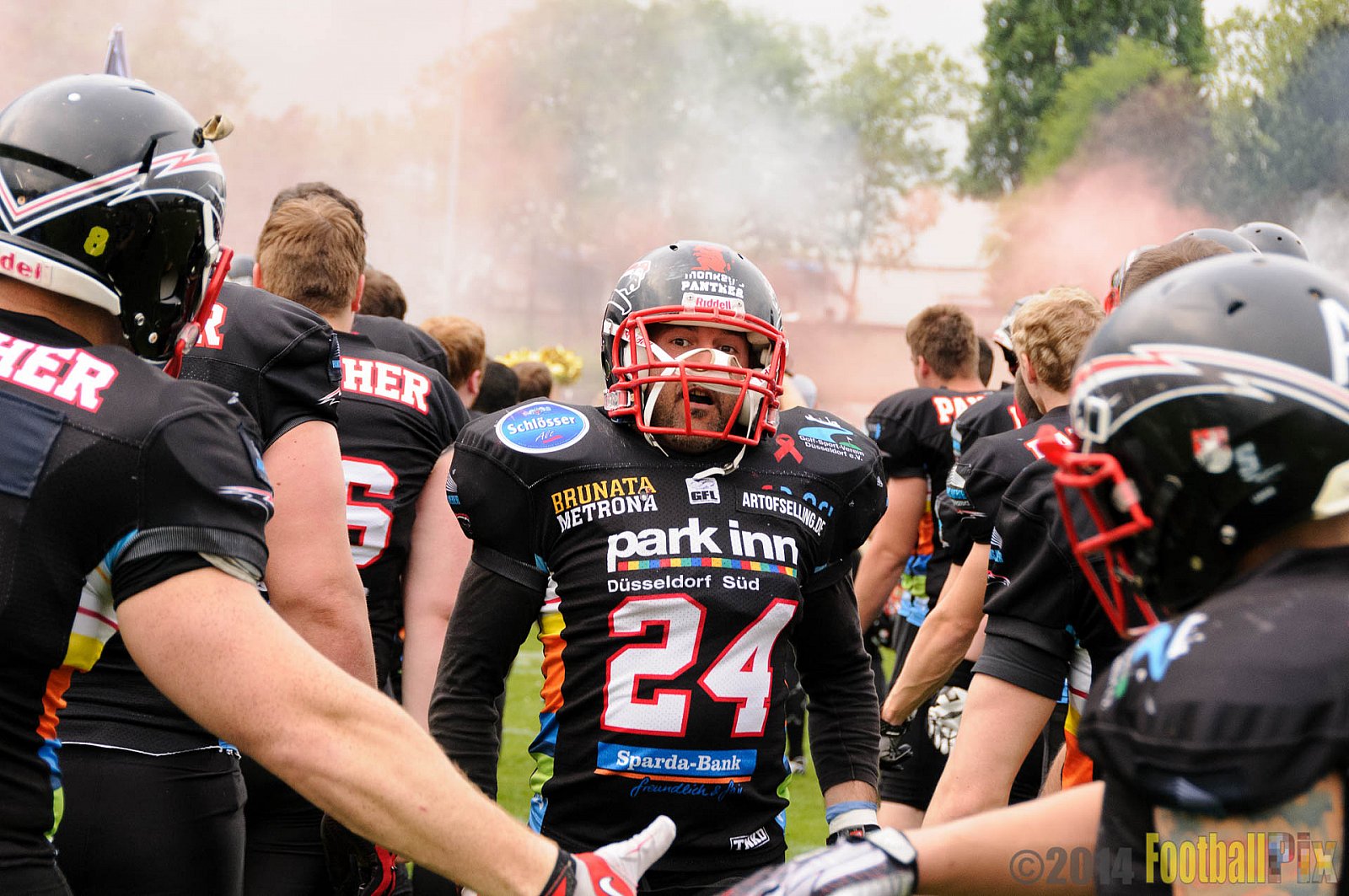 Düsseldorf Panther vs. Köln Falcons - 26.04.2014 GFL Nord: Düsseldorf Panther vs. Köln Falcons (25:27)