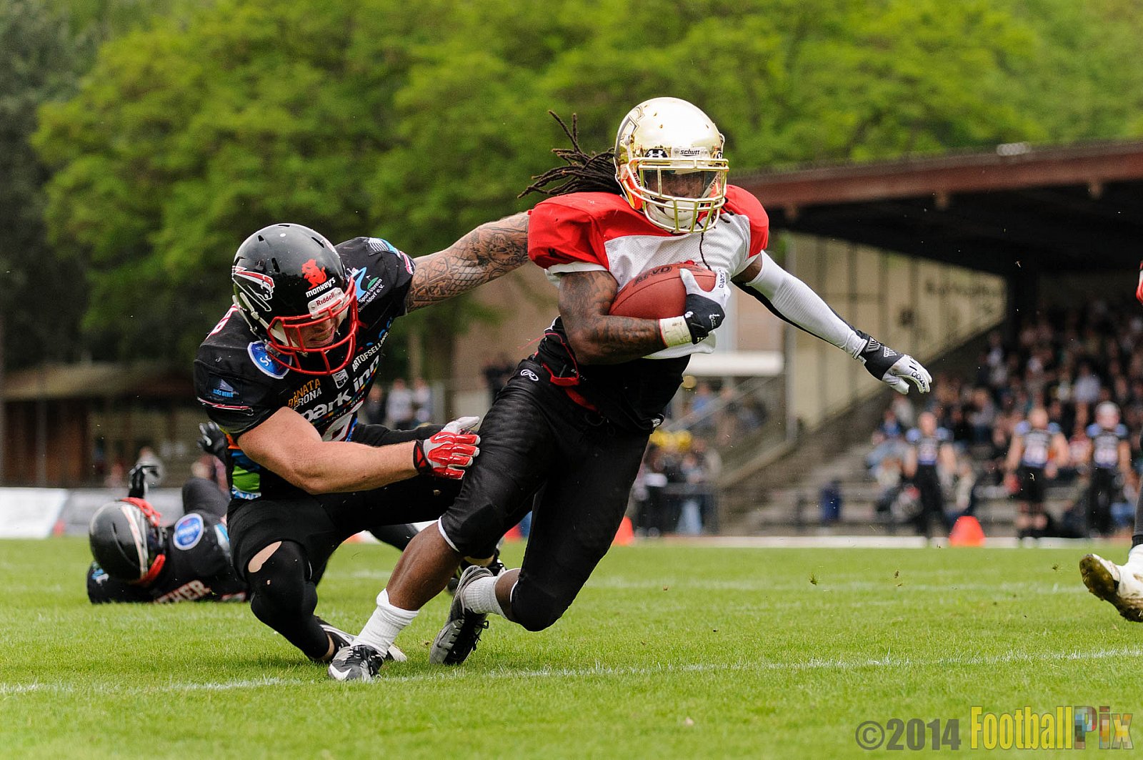 Düsseldorf Panther vs. Köln Falcons - 26.04.2014 GFL Nord: Düsseldorf Panther vs. Köln Falcons (25:27)