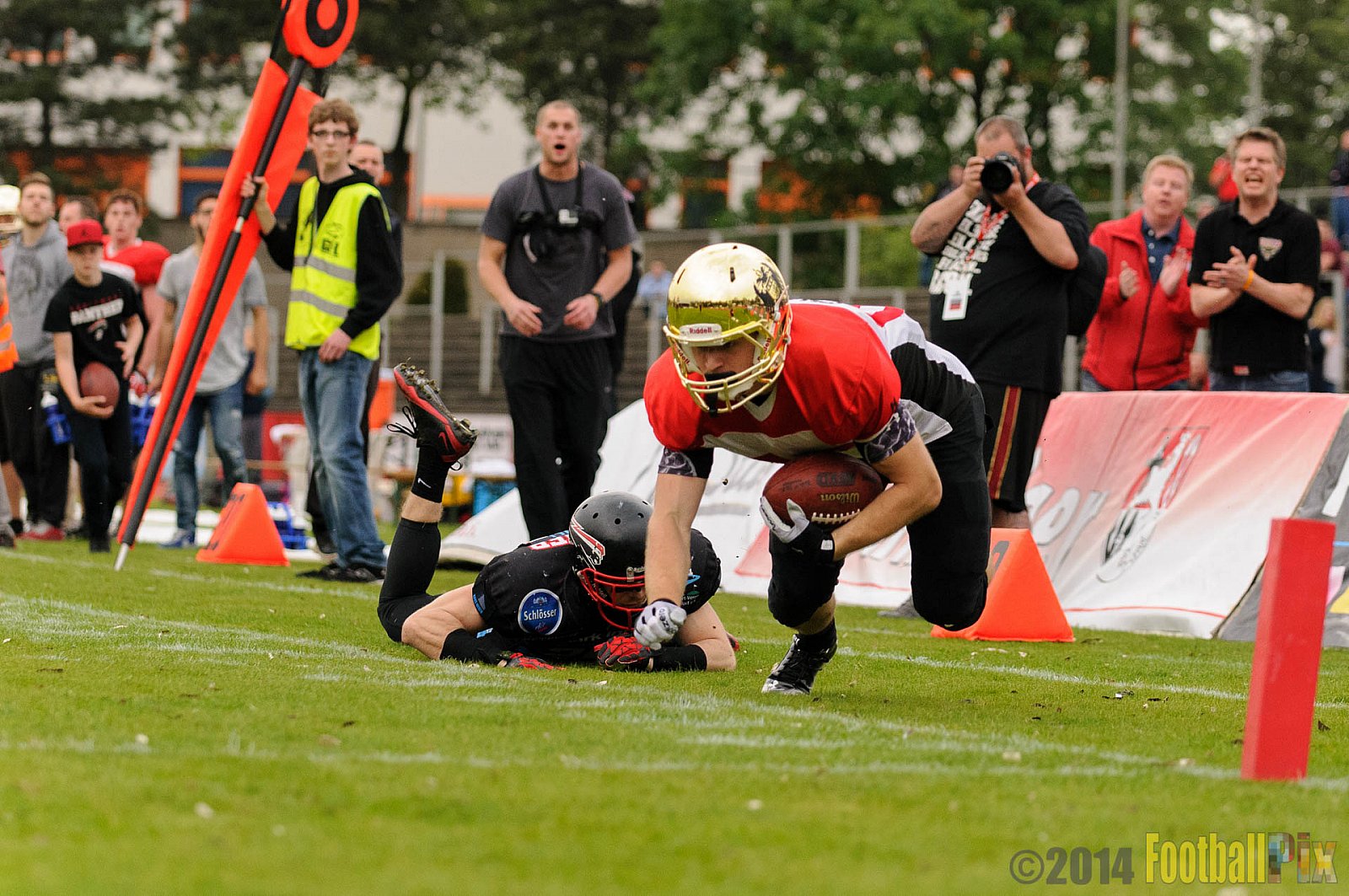 Düsseldorf Panther vs. Köln Falcons - 26.04.2014 GFL Nord: Düsseldorf Panther vs. Köln Falcons (25:27)