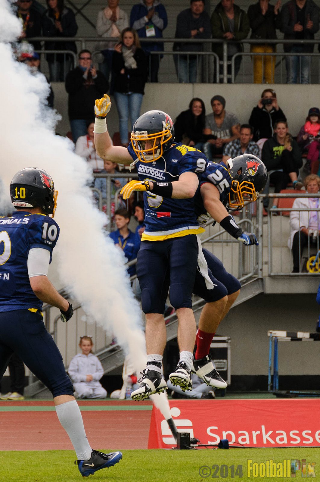 Essen Assindia Cardinals vs. Aachen Vampires - 03.05.2014 Essen Assindia Cardinals vs. Aachen Vampires (81:0)