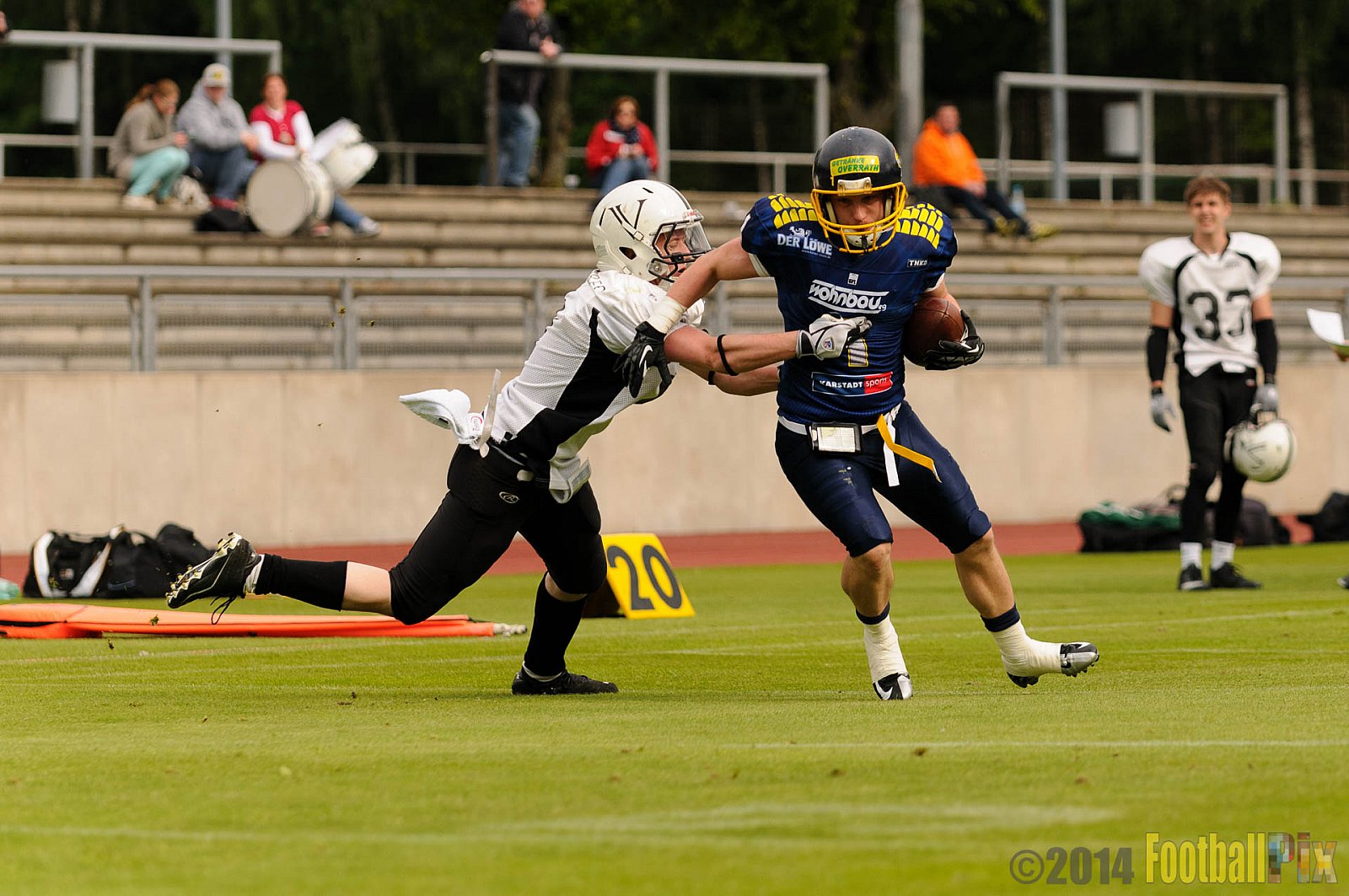 Essen Assindia Cardinals vs. Aachen Vampires - 03.05.2014 Essen Assindia Cardinals vs. Aachen Vampires (81:0)