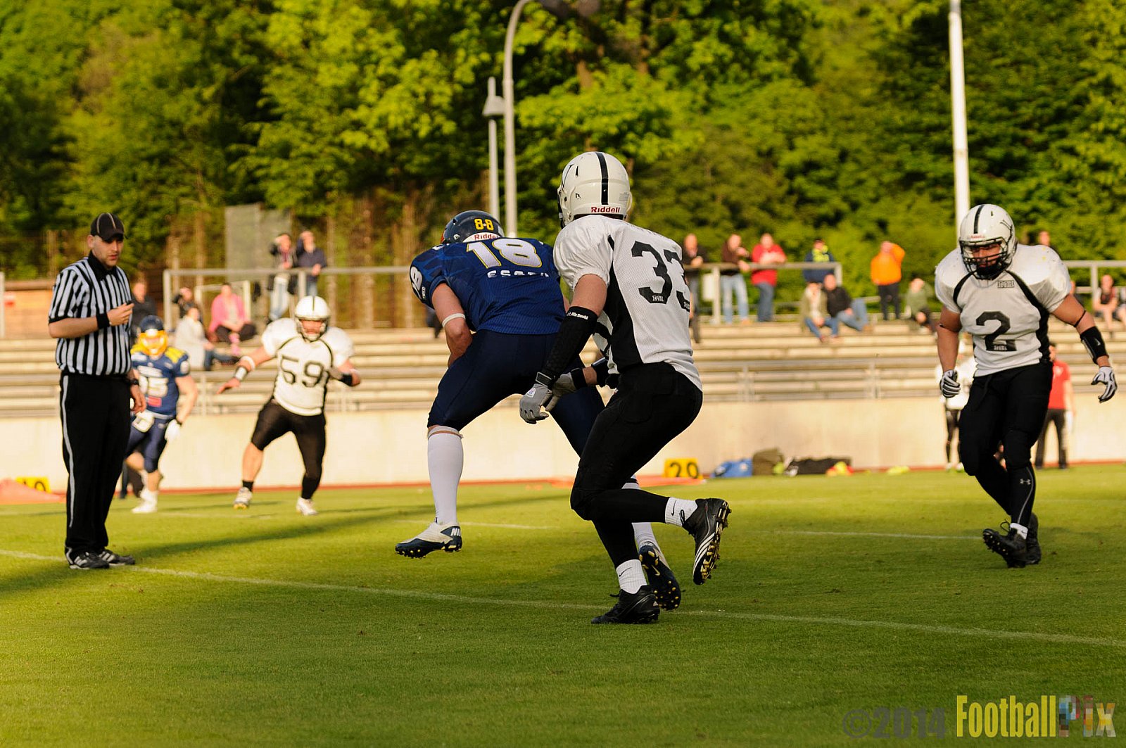 Essen Assindia Cardinals vs. Aachen Vampires - 03.05.2014 Essen Assindia Cardinals vs. Aachen Vampires (81:0)