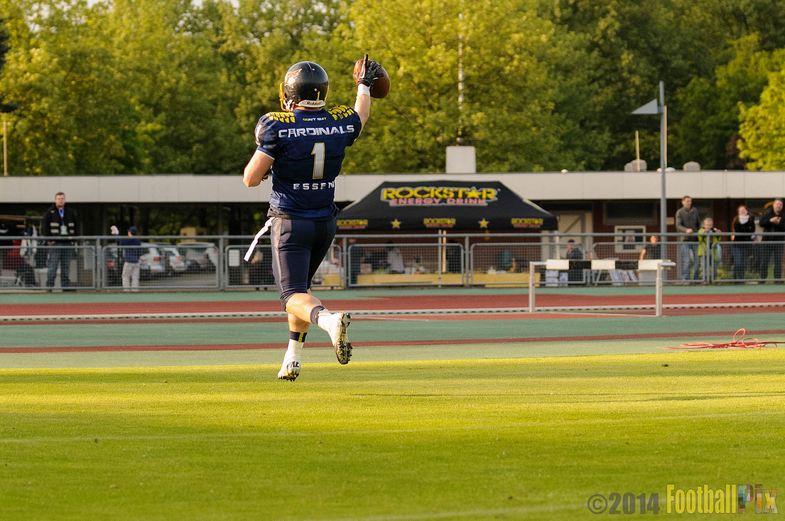 Essen Assindia Cardinals vs. Aachen Vampires - 03.05.2014 Essen Assindia Cardinals vs. Aachen Vampires (81:0)