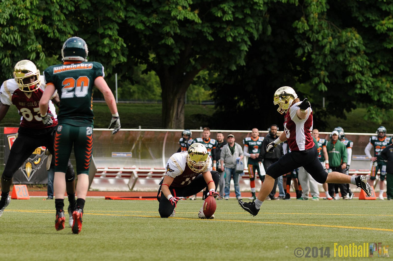 Cologne Falcons vs. Kiel Baltic Hurricanes - 11.05.2014 GFL Nord: Cologne Falcons vs. Kiel Baltic Hurricanes (28:11) 