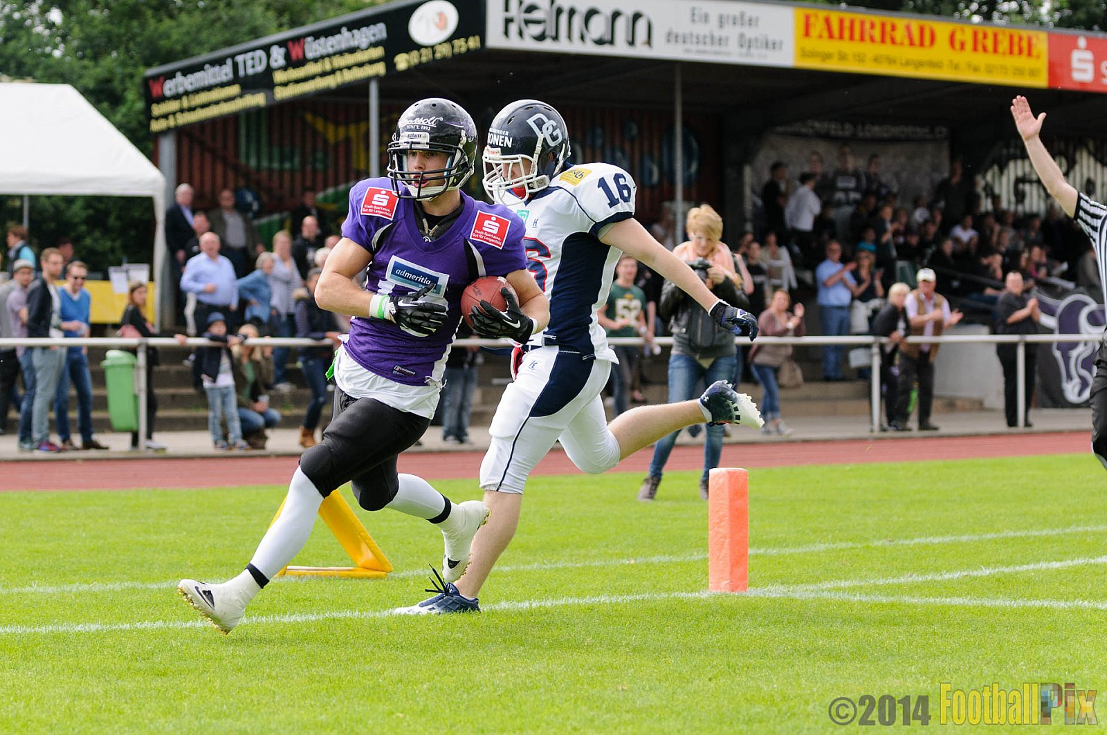 Langenfeld Longhorns vs. Dortmund Giants - 24.05.2014 Langenfeld Longhorns vs. Dortmund Giants (48:7) 