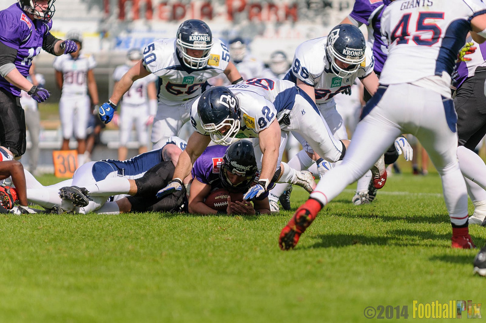 Langenfeld Longhorns vs. Dortmund Giants - 24.05.2014 Langenfeld Longhorns vs. Dortmund Giants (48:7) 