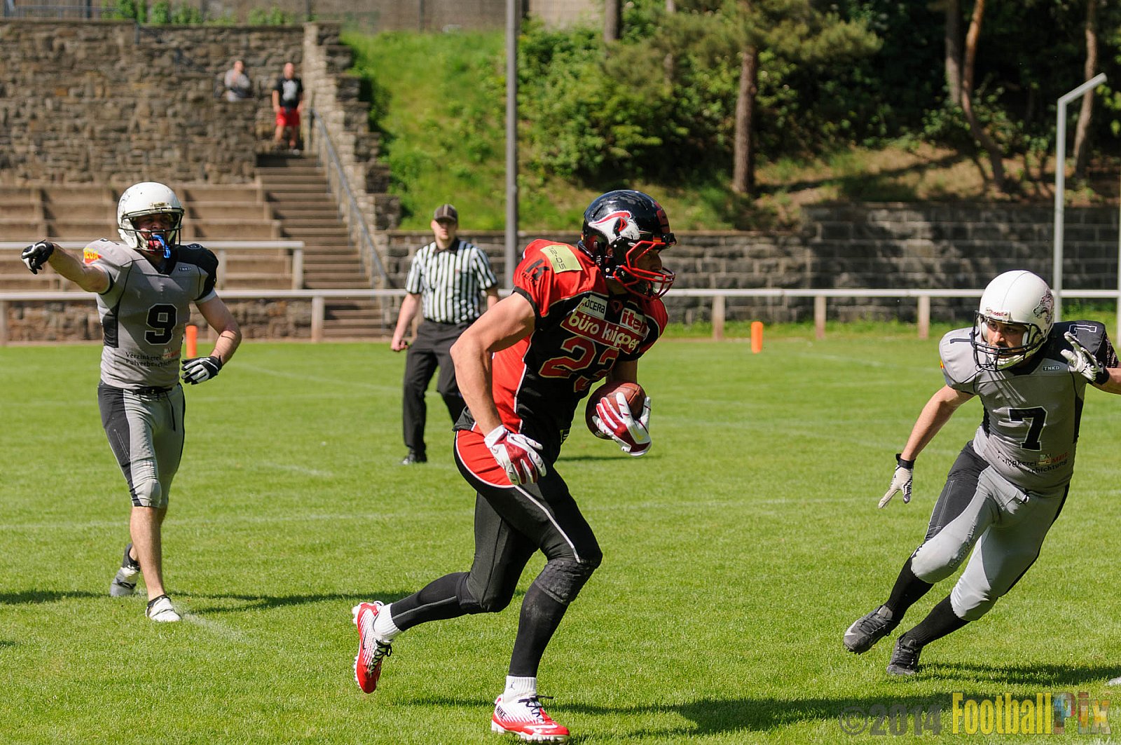 Solingen Paladins vs. Mönchengladbach Wolfpack - 25.05.2014 Solingen Paladins vs. Mönchengladbach Wolfpack (21:6)