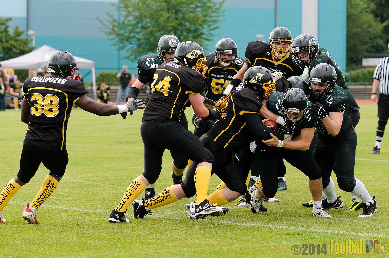 Düsseldorf Bulldozer vs. Rheine Raptors - 31.05.2014 Düsseldorf Bulldozer vs. Rheine Raptors (6:33)