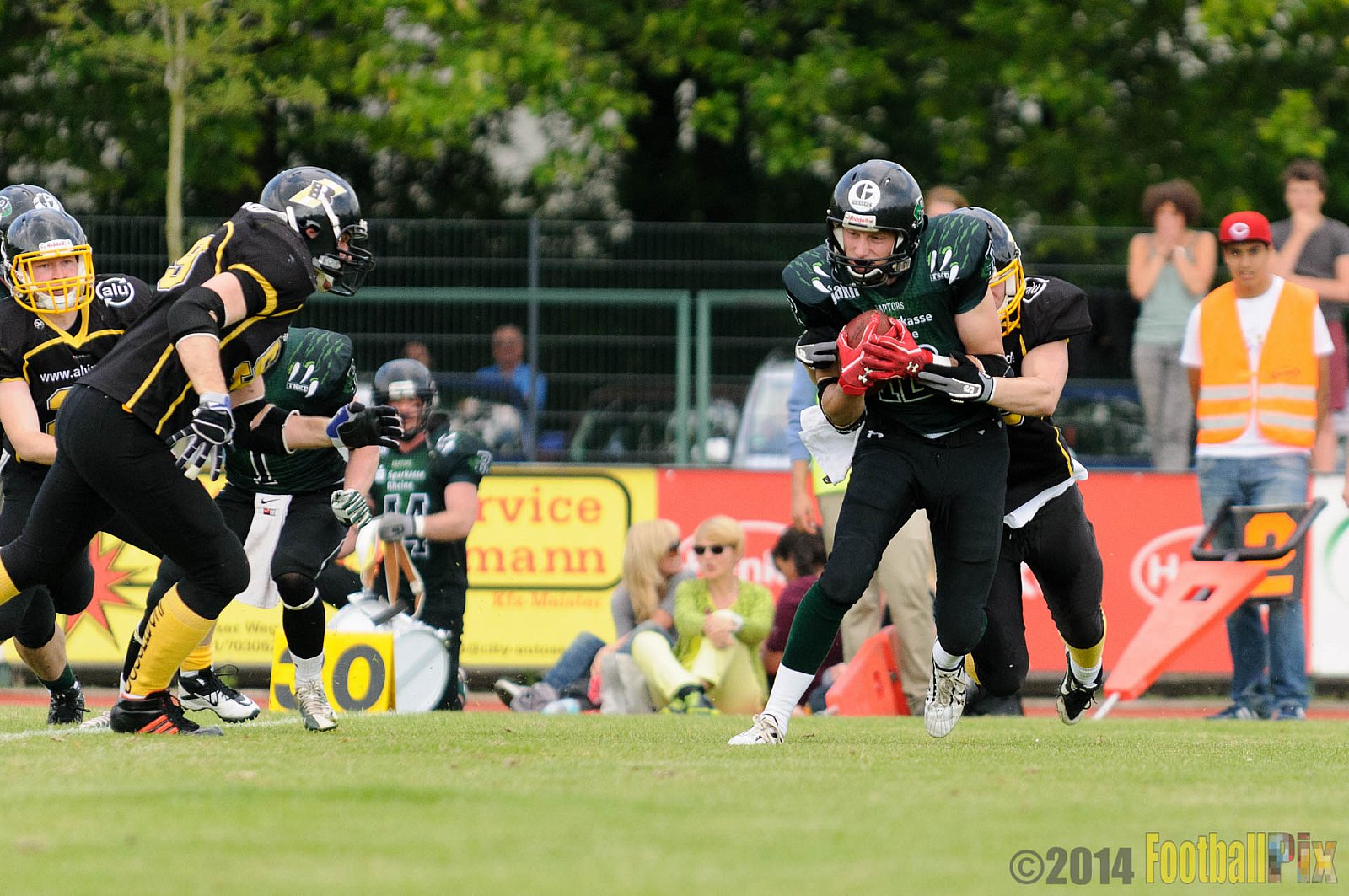 Düsseldorf Bulldozer vs. Rheine Raptors - 31.05.2014 Düsseldorf Bulldozer vs. Rheine Raptors (6:33)