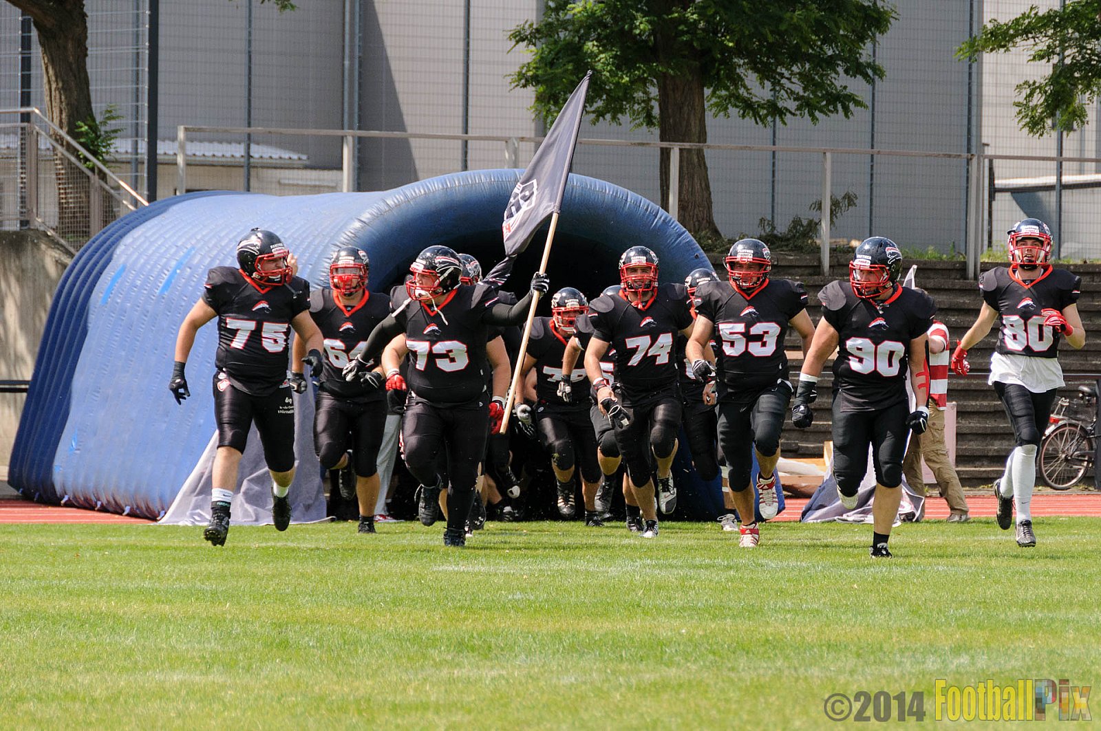 Düsseldorf Panther Prospects vs. Rheine Raptors - 15.06.2014 Düsseldorf Panther Prospects vs. Rheine Raptors (19:24) 