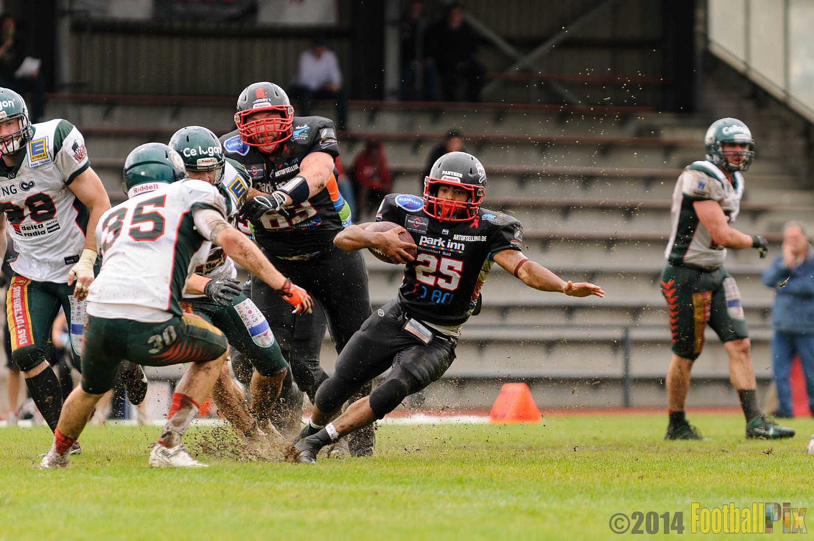 Düsseldorf Panther vs. Kiel Baltic Hurricanes - 29.06.2014 EFL - Düsseldorf Panther vs. Kiel Baltic Hurricanes (6:59) 