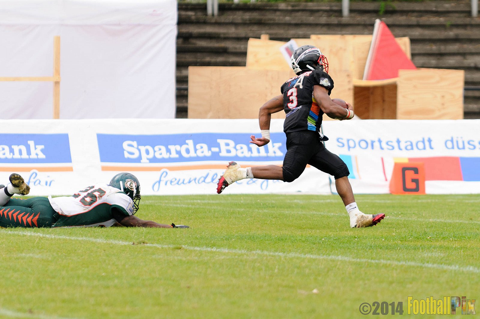 Düsseldorf Panther vs. Kiel Baltic Hurricanes - 06.07.2014 GFL Nord: Düsseldorf Panther vs. Kiel Baltic Hurricanes (26:67) 