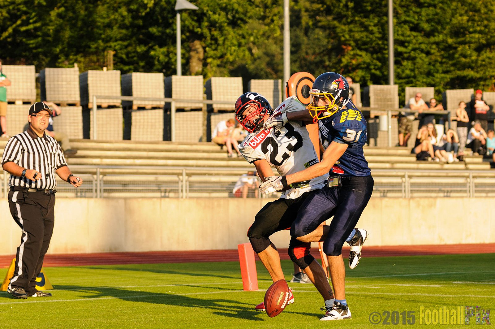 Essen Assindia Cardinals vs. Solingen Paladins - 29.08.2015 RL NRW: Essen Assindia Cardinals vs. Solingen Paladins (33:07)