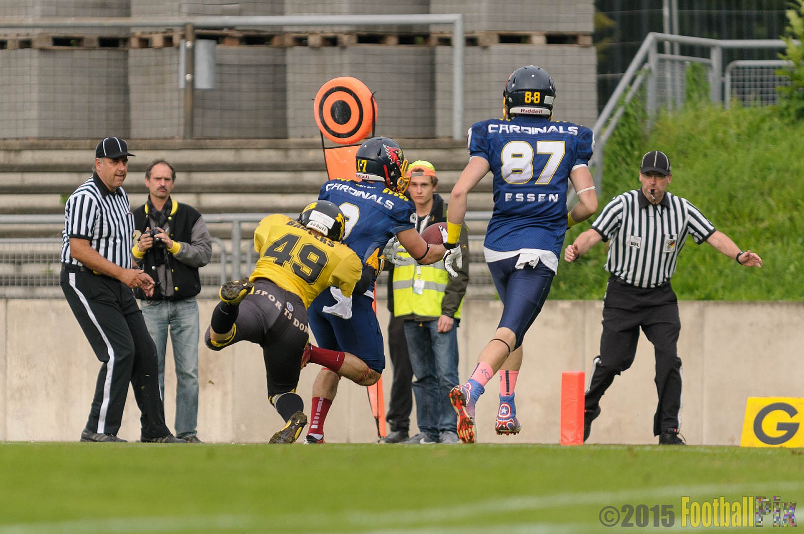 Essen Assindia Cardinals vs. Ritterhude Badgers - 19.09.2015 RL NRW: Essen Assindia Cardinals vs. Ritterhude Badgers (43:0)