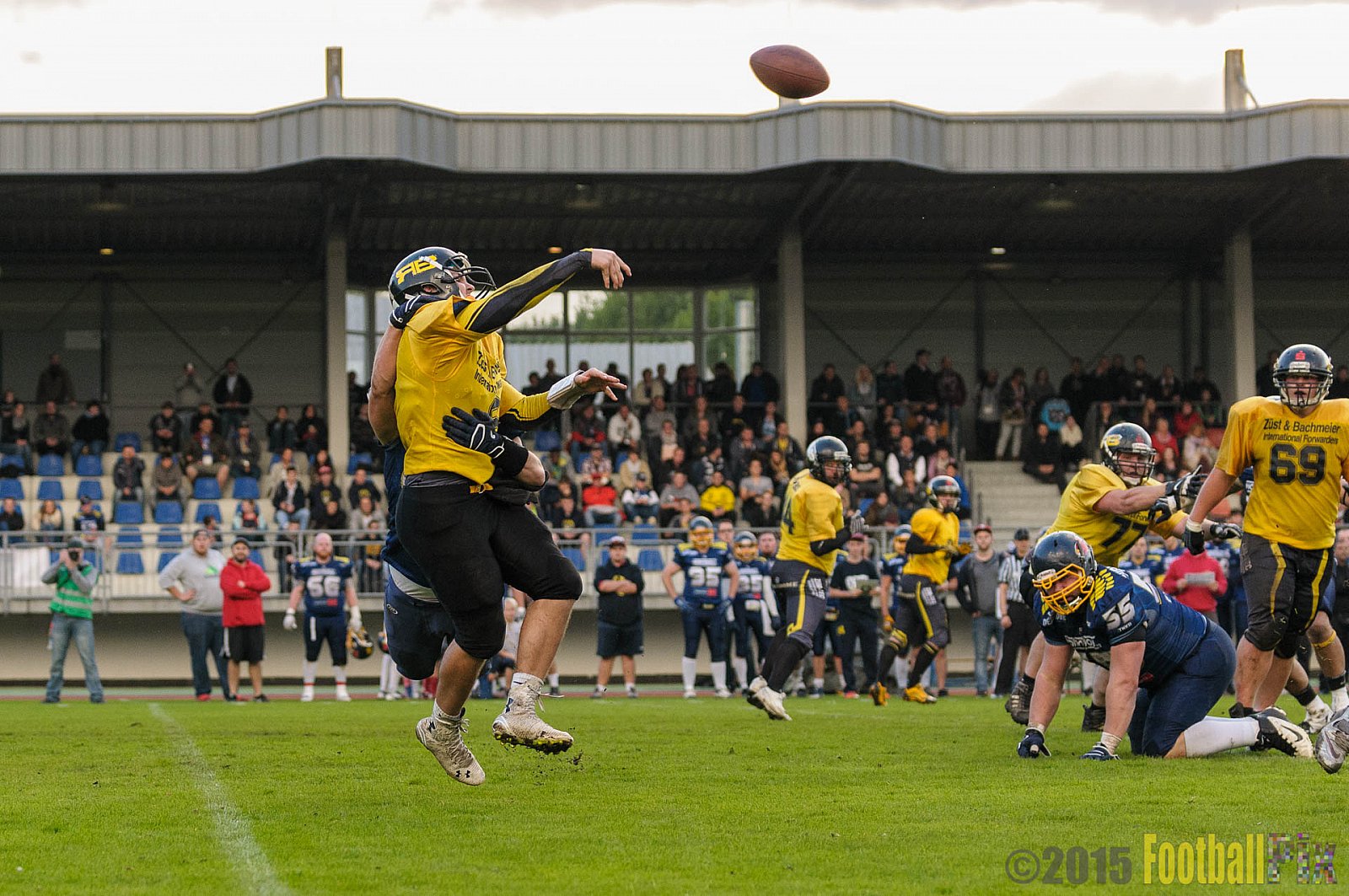 Essen Assindia Cardinals vs. Ritterhude Badgers - 19.09.2015 RL NRW: Essen Assindia Cardinals vs. Ritterhude Badgers (43:0)