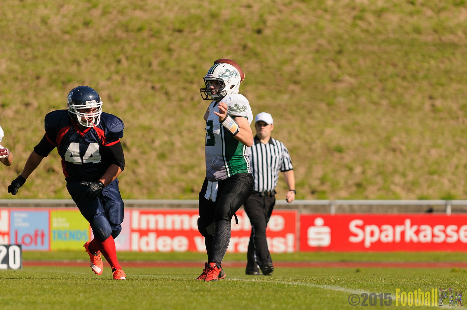 Recklinghausen Chargers vs. Mülheim Shamrocks - 03.10.2015 LL Ost NRW: Recklinghausen Chargers vs. Mülheim Shamrocks (7:21)