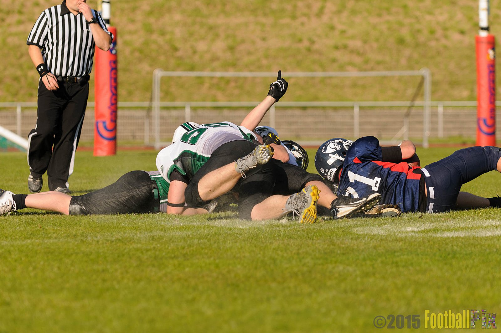 Recklinghausen Chargers vs. Mülheim Shamrocks - 03.10.2015 LL Ost NRW: Recklinghausen Chargers vs. Mülheim Shamrocks (7:21)