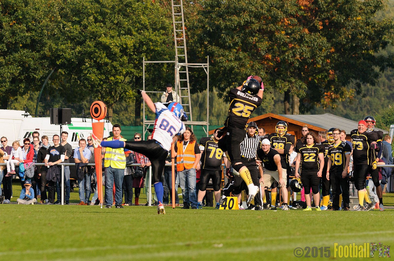 Bocholt Rhinos vs. Düsseldorf Bulldozer - 04.10.2015 LL Mitte NRW: Bocholt Rhinos vs. Düsseldorf Bulldozer (14:2)