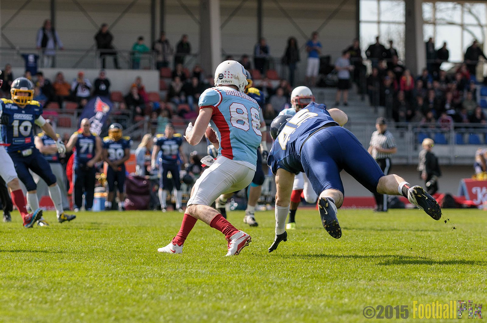 Essen Assindia Cardinals vs. Bonn Gamecocks - 12.04.2015 Preseason Game Essen Assindia Cardinals vs. Bonn Gamecocks (14:12)