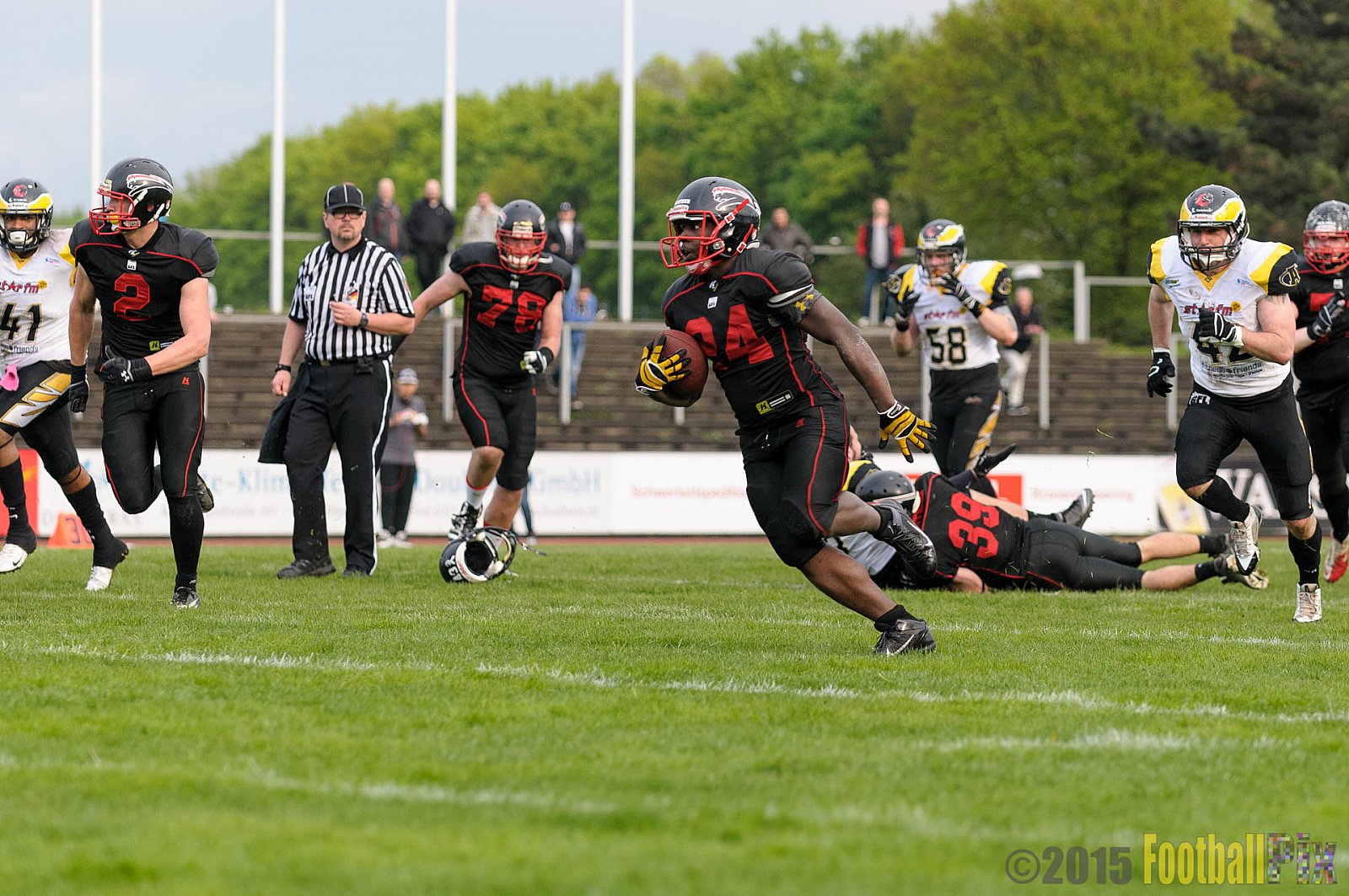 Düsseldorf Panther vs. Berlin Adler - 25.04.2015 GFL Nord: Düsseldorf Panther vs. Berlin Adler (30:0)