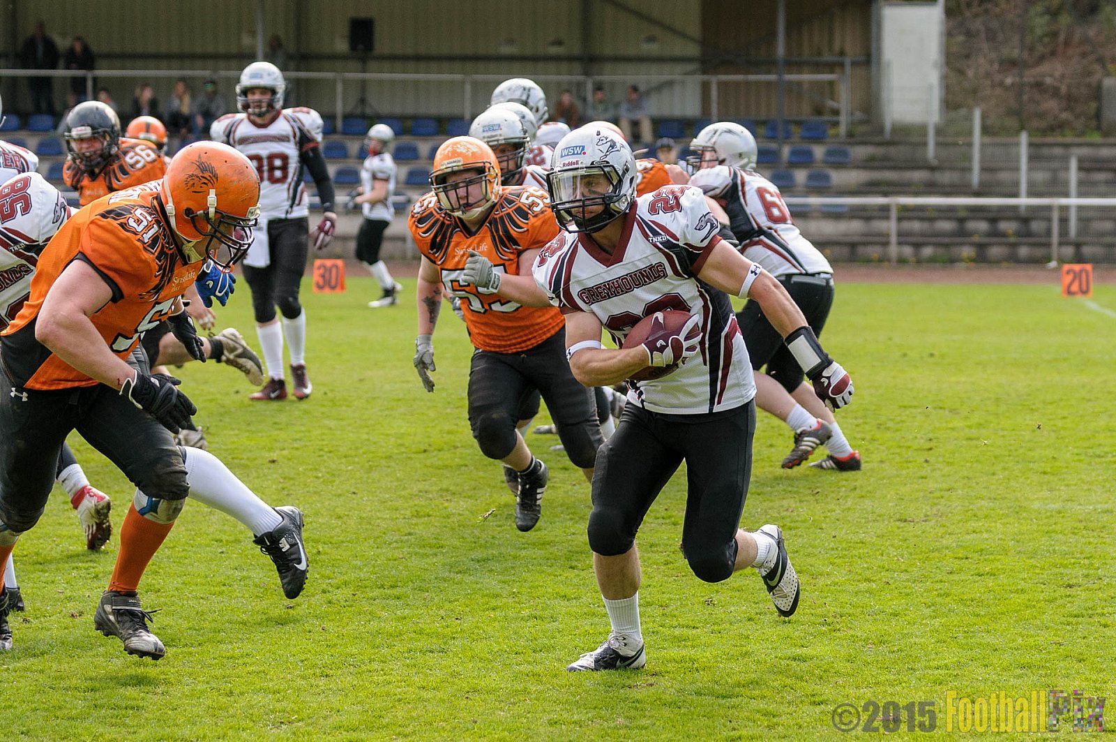 Wuppertal Greyhounds vs. Wipperfürth Phoenix - 01.05.2015 LL West NRW: Wuppertal Greyhounds vs. Wipperfürth Phoenix (72:6)
