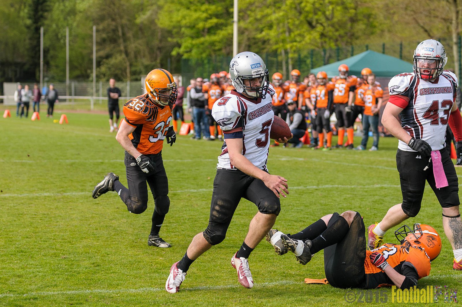 Wuppertal Greyhounds vs. Wipperfürth Phoenix - 01.05.2015 LL West NRW: Wuppertal Greyhounds vs. Wipperfürth Phoenix (72:6)
