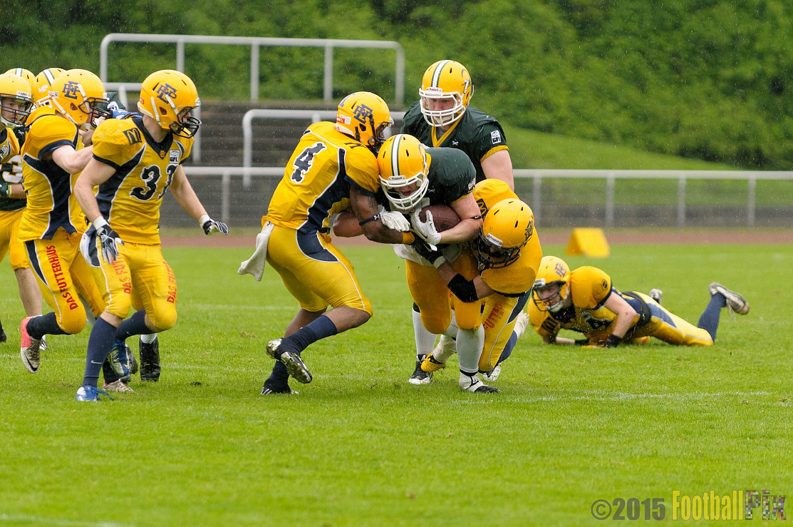 Cologne Crocodiles vs. Elmshorn Fighting Pirates - 03.05.2015 GFL2 Nord: Cologne Crocodiles vs. Elmshorn Fighting Pirates (52:7)