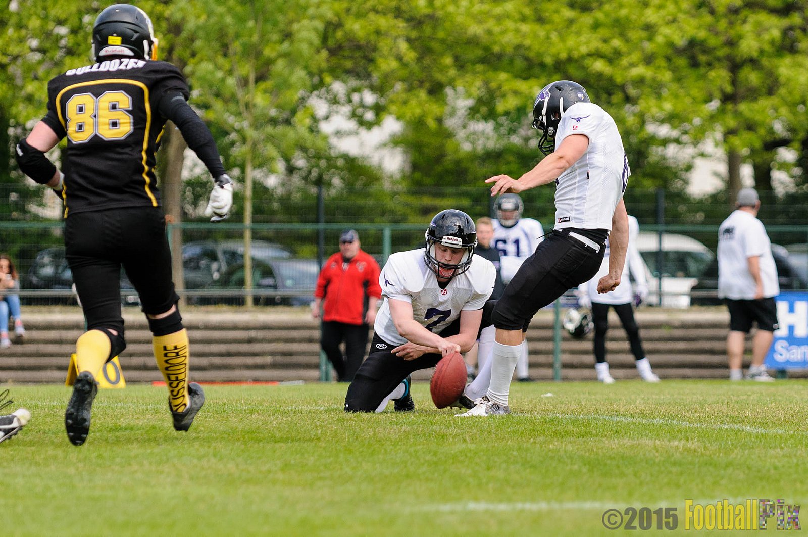 Düsseldorf Bulldozer vs. Langenfeld Longhorns II - 17.05.2015 LL Mitte NRW: Düsseldorf Bulldozer vs. Langenfeld Longhorns II (0:78)