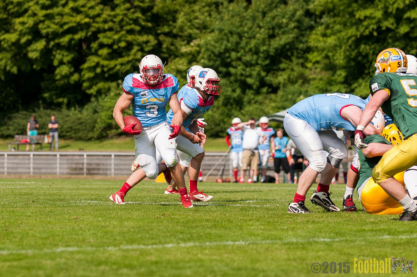 Cologne Crocodiles vs. Bonn Gamecocks - 24.05.2015 GFL2 Nord: Cologne Crocodiles vs. Bonn Gamecocks (18:8)