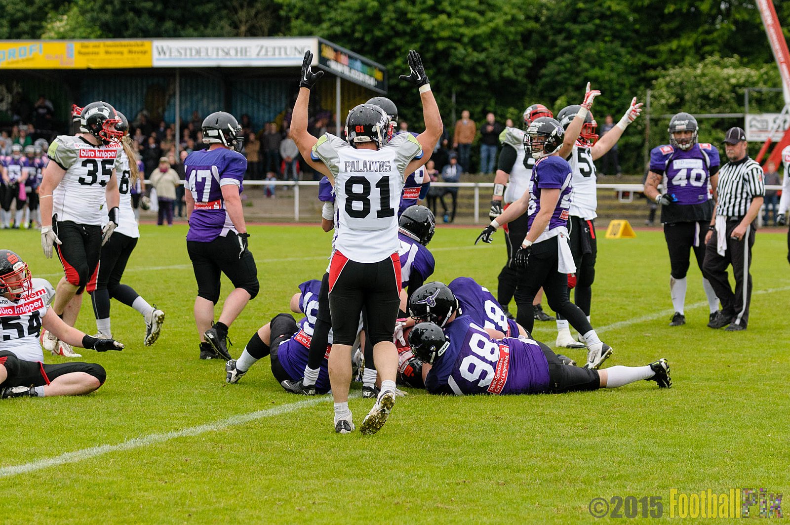Langenfeld Longhorns vs. Solingen Paladins - 31.05.2015 RL NRW: Langenfeld Longhorns vs. Solingen Paladins (48:22)