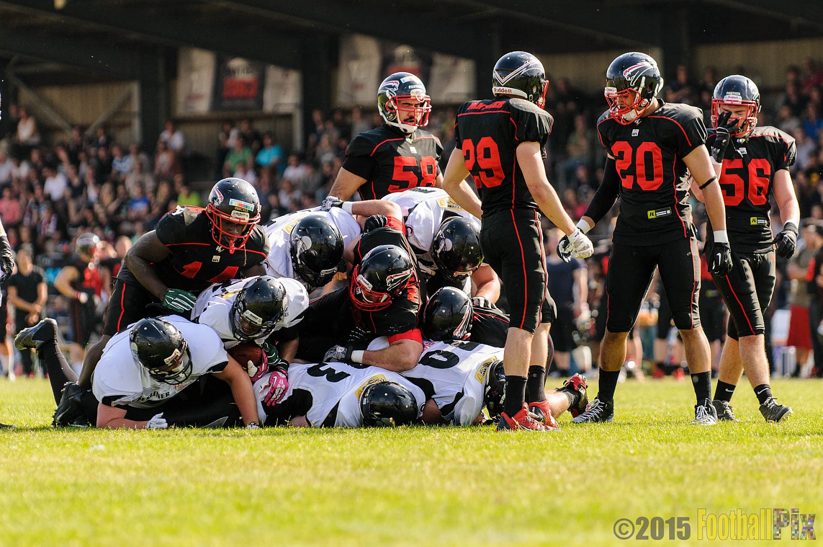 Düsseldorf Panther vs. Berlin Rebels - 13.06.2015 GFL Nord: Düsseldorf Panther vs. Berlin Rebels (3:24)
