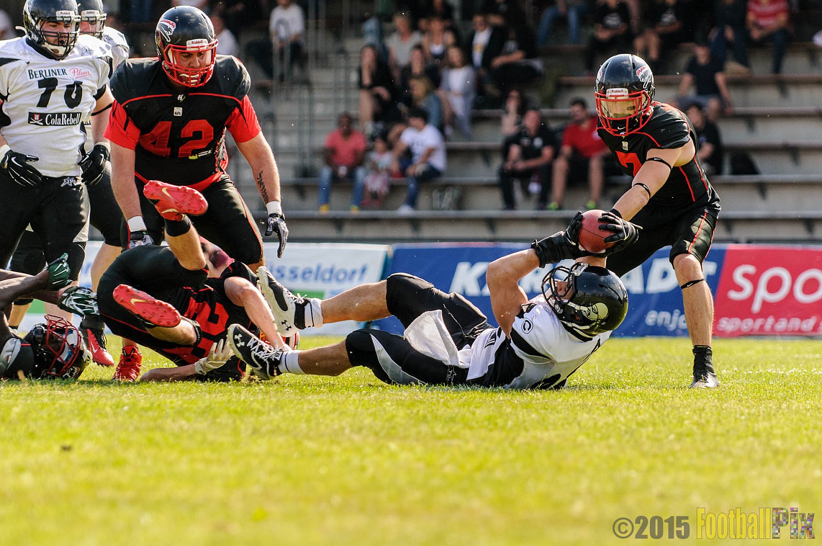 Düsseldorf Panther vs. Berlin Rebels - 13.06.2015 GFL Nord: Düsseldorf Panther vs. Berlin Rebels (3:24)